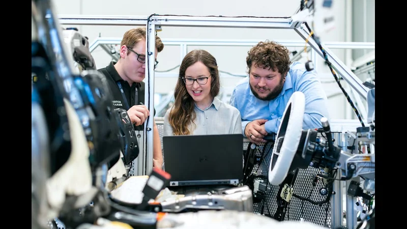 Hybrid vs Electric Cars: Which One Should You Choose? - Automotive Technology detailed view