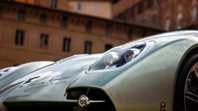 Hybrid vs Electric Cars: Which One Should You Choose?