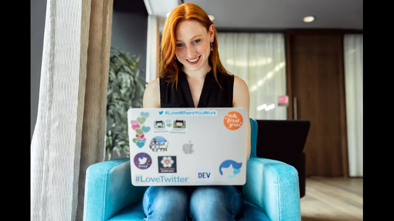 How to Recognize Fake Websites - Internet & Security detailed view