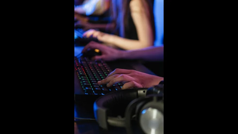 Why Esports Athletes Train Like Real Athletes - Gaming & E-Sports detailed view