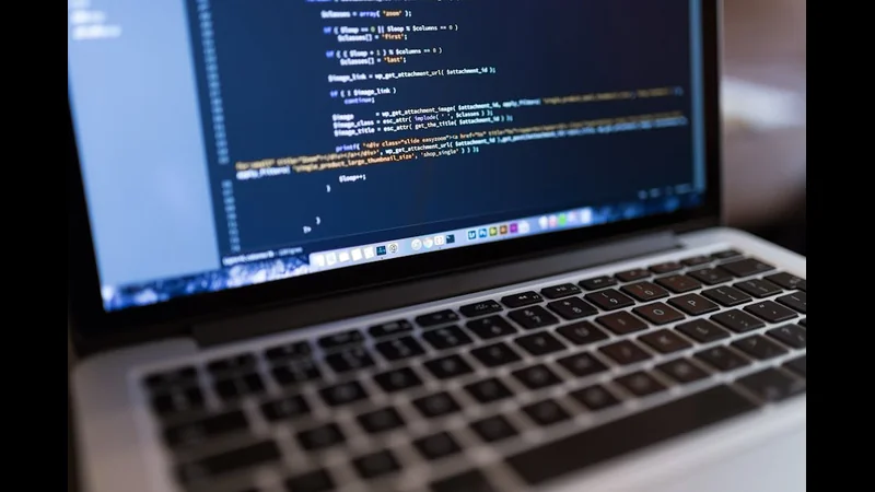 How Cloud Computing Works - Software Development visual representation